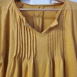 Wonderly Gold Mustard Pintuck Short Sleeve Raw Hem Flounce Top Sz:L